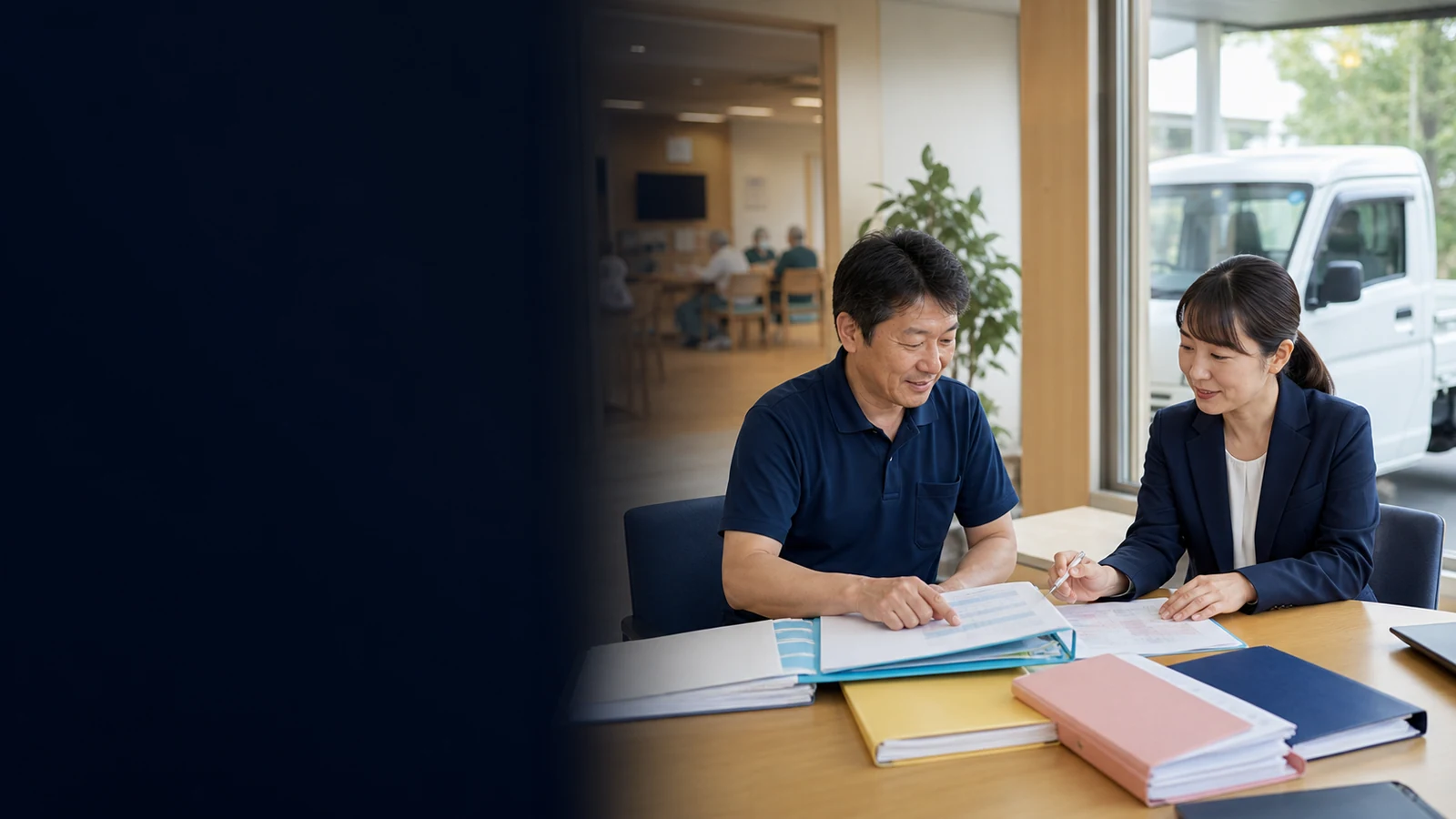 デイサービスの経理代行｜介護報酬・利用料・送迎車・人件費を月次管理