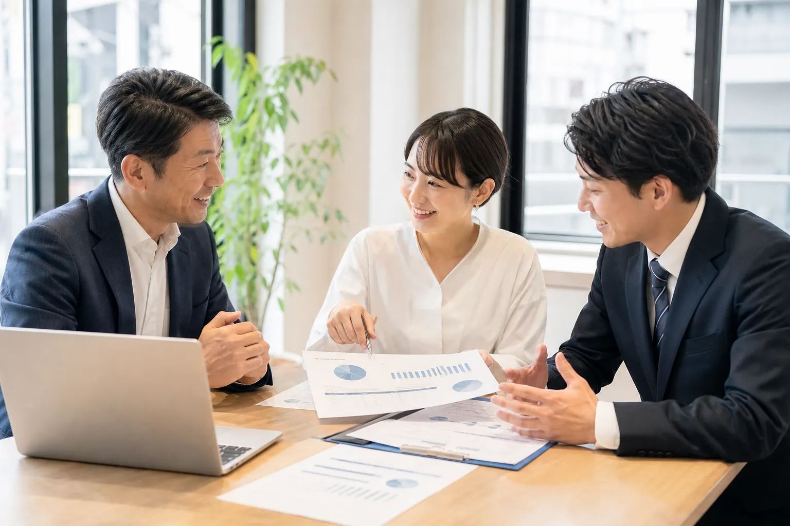 クラウド会計の税理士連携の対象、期限、担当、会社承認、完了証拠を一つの台帳で管理する図